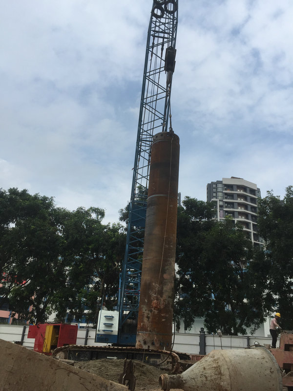 深圳市粤海文体中心咬合桩施工